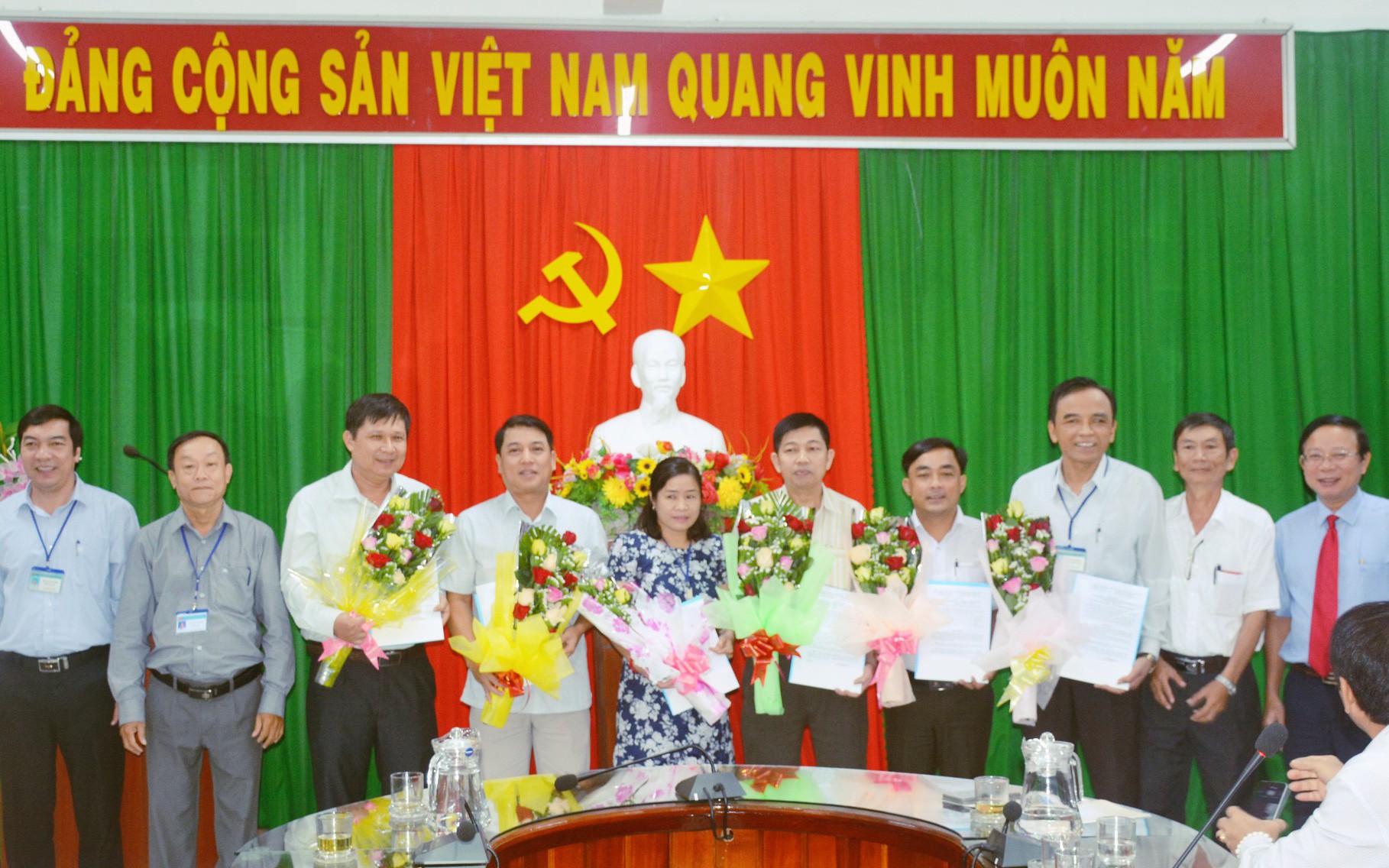 Quảng Ngãi: Luân chuyển, điều động và bổ nhiệm 6 vị trí cấp phòng