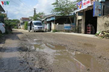 Nhà thầu Cao tốc Đà Nẵng-Quảng Ngãi vẫn chây ì hoàn trả đường dân sinh