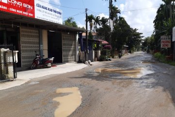 Lình xình một tuyến cao tốc