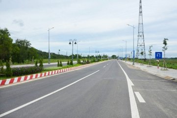 Đầu tư 1.200 tỷ đồng làm 13,3 km đường ven biển Dung Quất - Sa Huỳnh