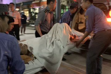 Nữ hành khách chuyển dạ, sinh con ngay trên tàu hoả