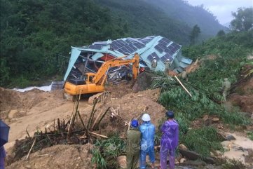 Vụ sạt lở thủy điện Kà Tinh ở Quảng Ngãi: Nỗ lực tìm kiếm nam công nhân mất tích