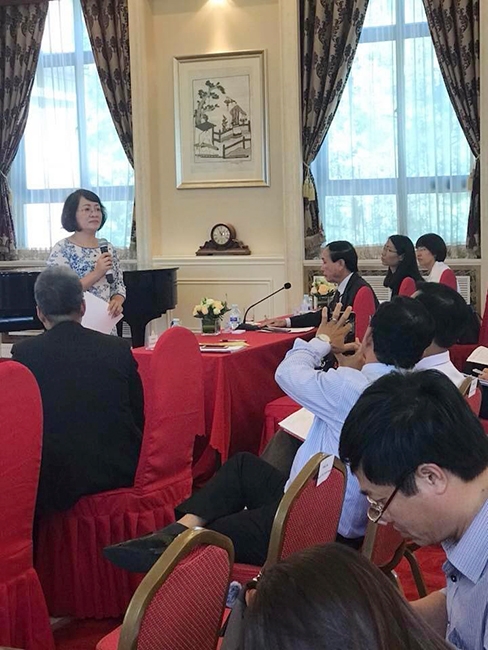 Nữ bí thư huyện ở Quảng Ngãi kết nối ‘giải cứu’ dứa mật Thanh Hóa