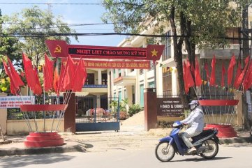 Chuyển công an xử lý cán bộ phường ăn chặn tiền chính sách
