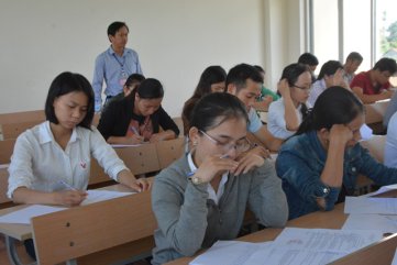 Không nương tay sai phạm vụ thi tuyển giáo viên "rớt thành thủ khoa"