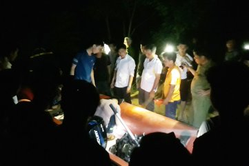 Quảng Ngãi: Đã tìm thấy 4 cháu bé bị đuối nước khi tắm sông