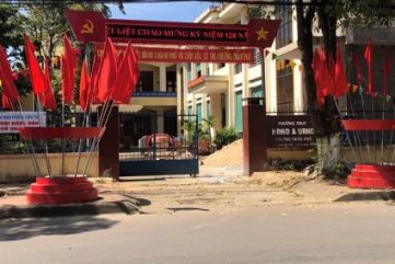 Giả chữ ký người chết ăn chặn tiền, ma cũng sợ