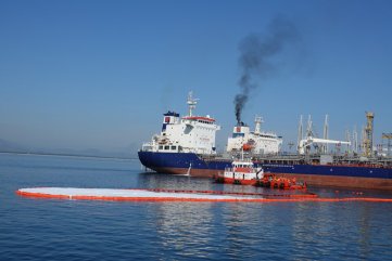 Diễn tập cứu nạn, ứng phó sự cố tràn dầu ở vùng biển Quảng Ngãi