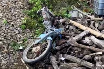 Bình Sơn: Tai nạn đường sắt giữa tàu và xe mô tô kéo, 1 người t.ử v.ong