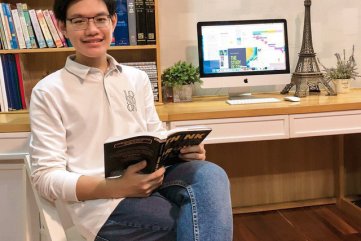 Cậu học trò tỉnh lẻ giành 2 học bổng trung học tại Mỹ