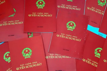 Sổ đỏ đã làm xong nhưng hơn 10 năm dân vẫn chưa nhận được