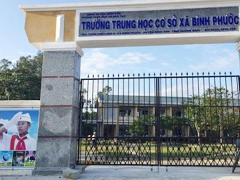 Thầy giáo nghi bị tâm thần, không chịu đi chữa