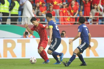 CÔNG NGHỆ VAR LẠI VÀO CUỘC, VIỆT NAM DỪNG CHÂN ĐẦY TIẾC NUỐI