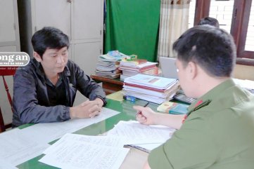 Bắt giám đốc và nhân viên lừa 35 tỷ đồng của hơn 100 người dân
