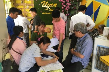 Vụ 37 học sinh Quảng Ngãi ngộ độc: Tạm dừng hoạt động cơ sở bán trà sữa